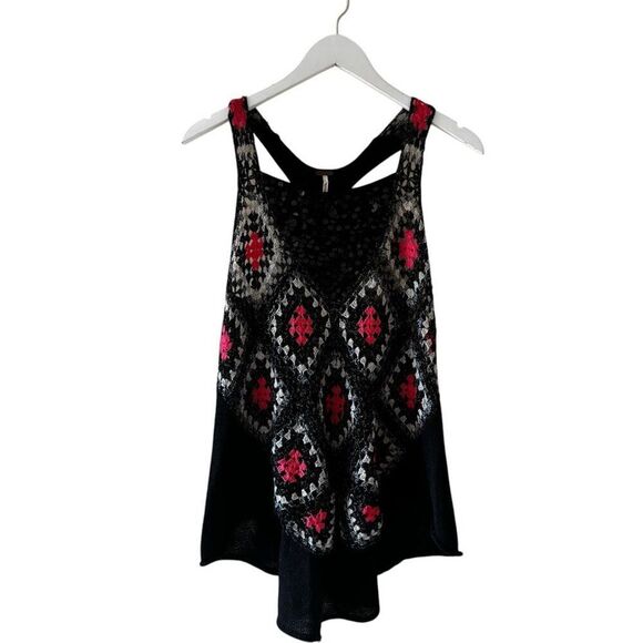 Free People Love Trapeze Crochet Tee Vee Sequins Embellishment SZ S #2395 - Picture 2 of 16